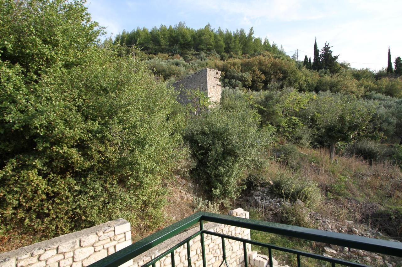Kiparissia Castle & Sea View Villa Kyparissia Bagian luar foto