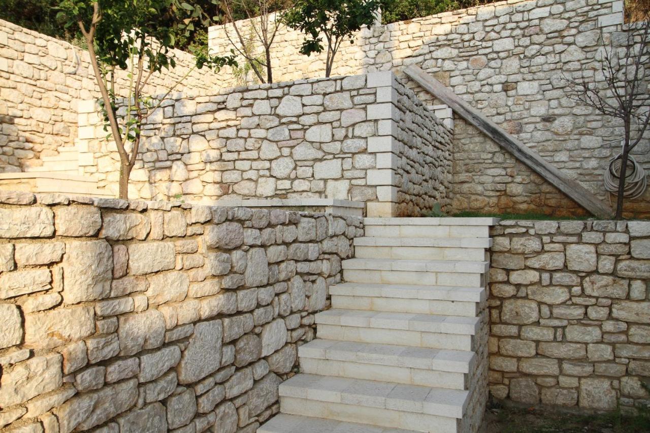 Kiparissia Castle & Sea View Villa Kyparissia Bagian luar foto