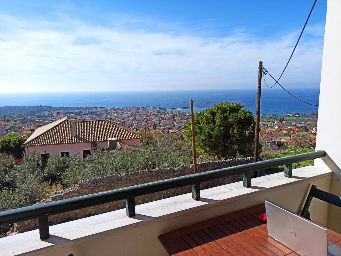 Kiparissia Castle & Sea View Villa Kyparissia Bagian luar foto