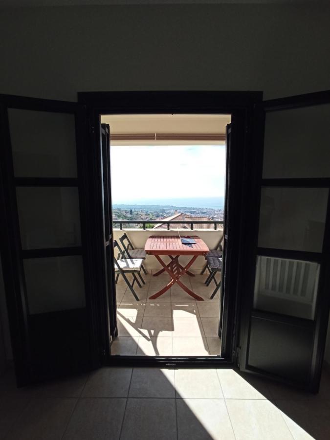 Kiparissia Castle & Sea View Villa Kyparissia Bagian luar foto